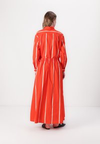 Marimekko BUKLEE PUHVELI  - A-vonalú szoknya - red