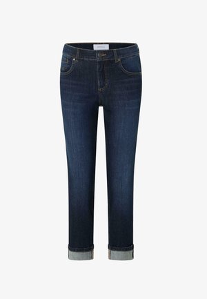 Jean en denim bleu foncé avec une coupe droite, ourlets retroussés, deux poches avant et des accents de couture subtils. Design classique adapté à une tenue décontractée.
