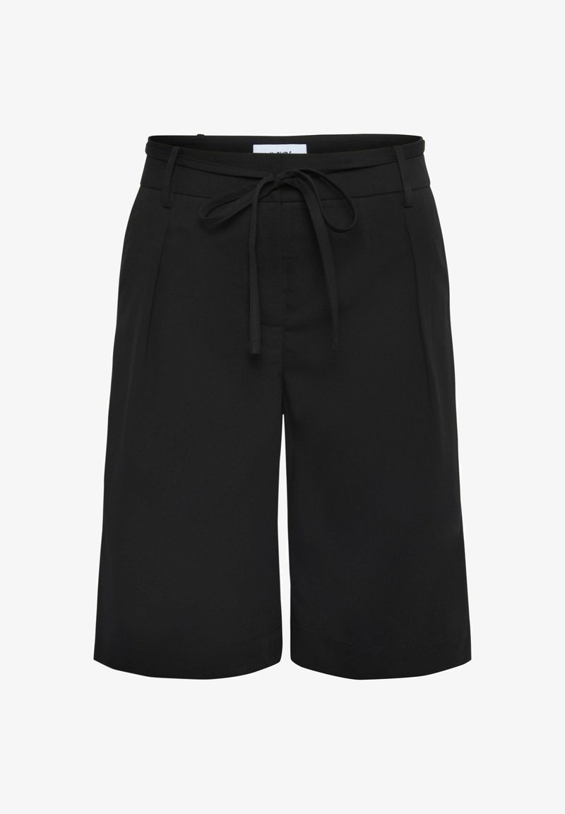 Zwarte shorts van een gladde stof met een trekkoord in de taille. Beschikt over schuine zijzakken en heeft een relaxte pasvorm met een knielange snit.