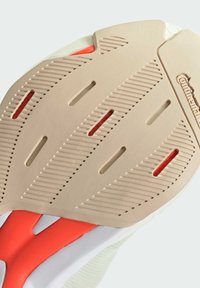 adidas Performance ADIZERO ADIOS 8 WOMEN - Scarpe da corsa su strada - ivory   iron metallic   crystal sand
