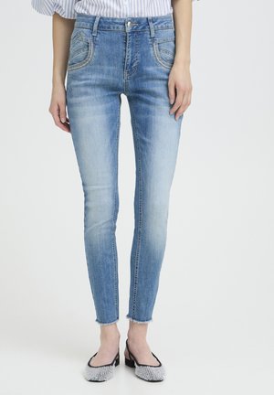 CARMEN  - Testhezálló fazon - light blue denim