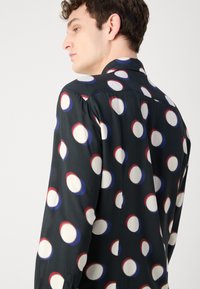 HUGO ERMO - Hemd - open miscellaneous