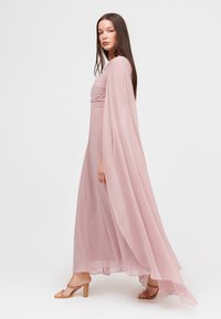 Maryisa Maksimekko - frosted pink