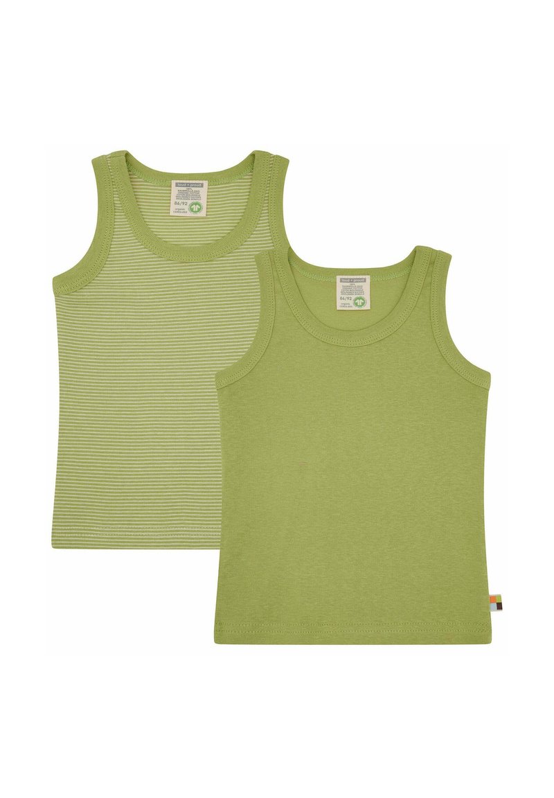 Twee groene tanktops tentoongesteld: één effen en één met lichte groene strepen, beide met ronde halslijnen en een zachte stoftextuur.