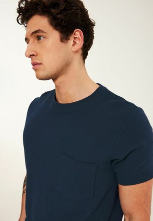Kappahl, TEXTURED T-SHIRT WITH REGULAR FIT - T-Shirt basic - dark blue