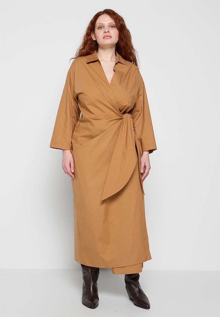 TWINSET Blousejurk beige