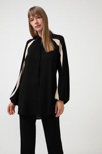 Touché Privé - CONTRAST DETAILED TUNIC TOP - Tuniek - black Miniatuurafbeelding 1