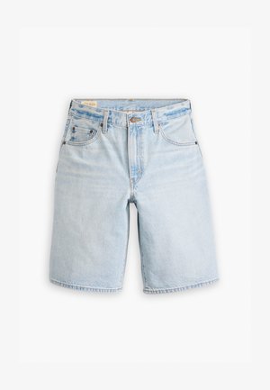 Világoskék farmer rövidnadrág egyenes szabással, öt zsebbel, övhurkokkal és gombos záródással. Puha tapintású, fakó részekkel.