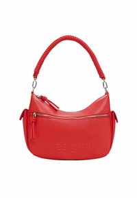 Borsa a spalla rossa in ecopelle con chiusura a zip, manico testurizzato, tasca laterale e logo "Desigual" in rilievo sul fronte.