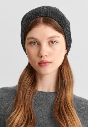 TATUUM, ARTICLE TAG: HEADGEAR - ARTICLE NAME: KOVI - Beanie - gray melange