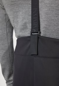 EA7 Emporio Armani KITZBUHEL PANT - Suusapüksid - black