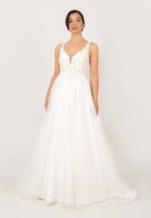 Occasion wear - white