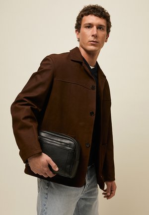 MISAKO TOMAS VANITY - Kosmetiktasker - black