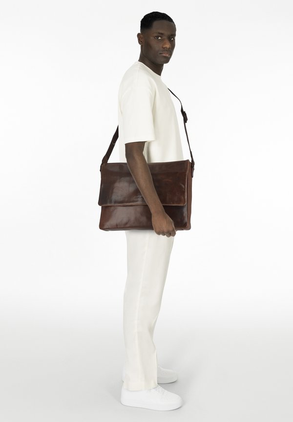 Umhängetasche - coffee