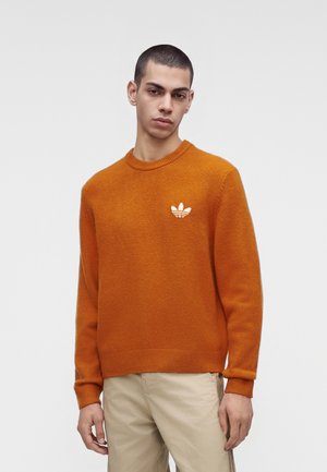 adidas Originals, TREFOIL ESSENTIALS UNISEX - Pullover - craft ochre
