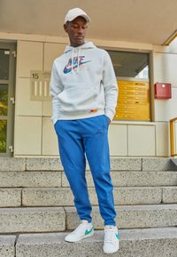 Jordan WARMUP PANT - Calças de fato de treino - french blue