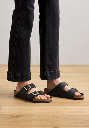 ARIZONA BF SAFFIANO REGULAR - Sandaler - black