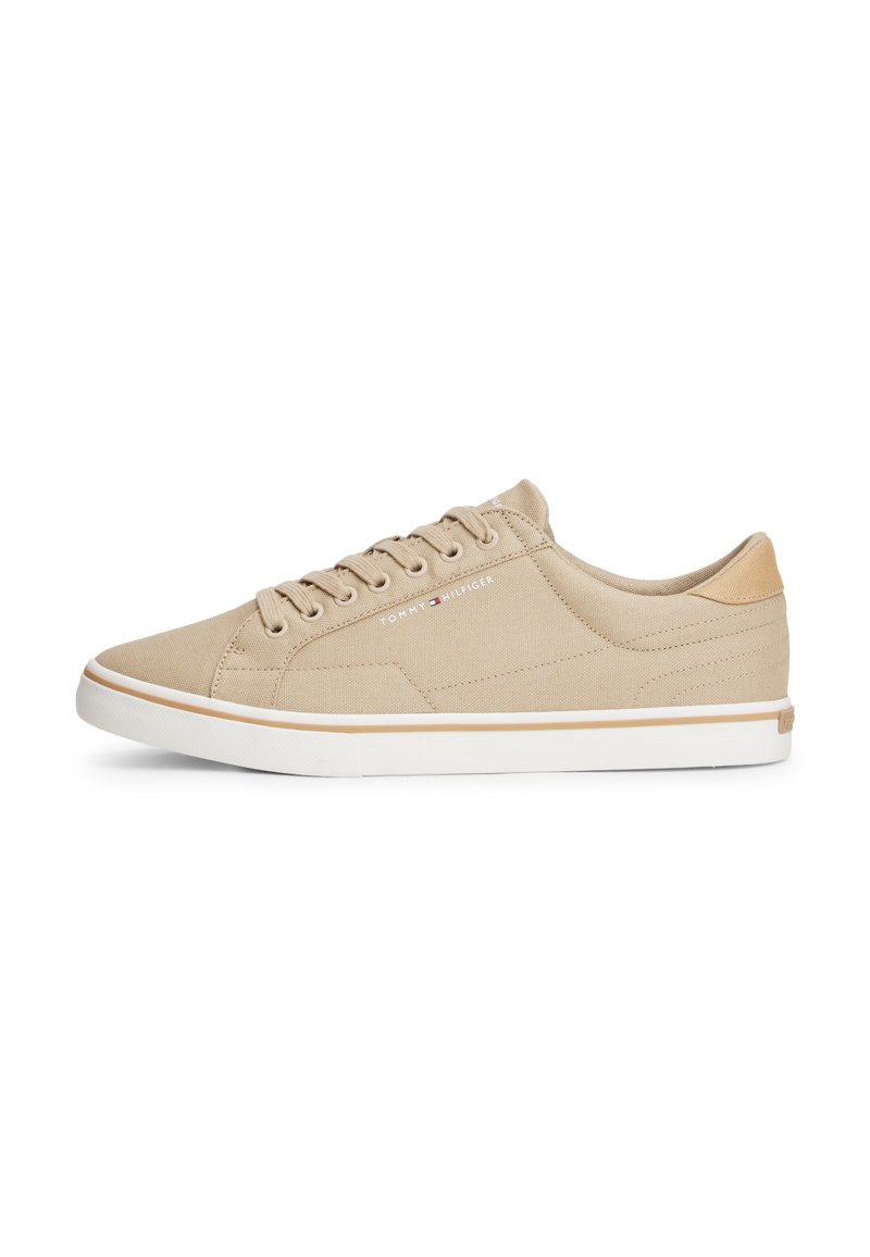 Tommy Hilfiger CANVAS EMBOSSED TRAINERS