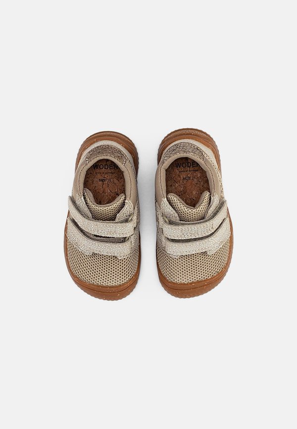 TRISTAN PEARL – Klettschuh – grau