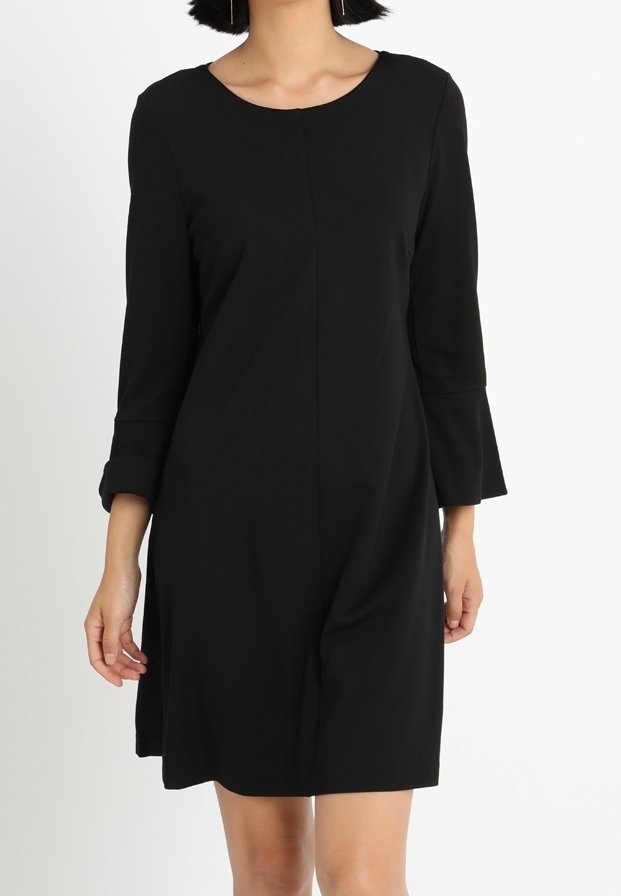 s.Oliver Jersey dress - black - (Pre-owned) - Zalando.ie s.Oliver Jersey dress - black - (Pre-owned) - Zalando.ie