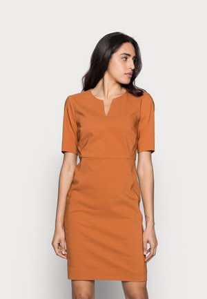 ZELLA DRESS - Sukienka etui - honey