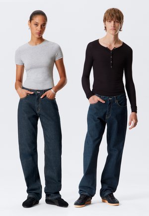 ORBIT UNISEX - Tiesaus kirpimo džinsai - blue rinse
