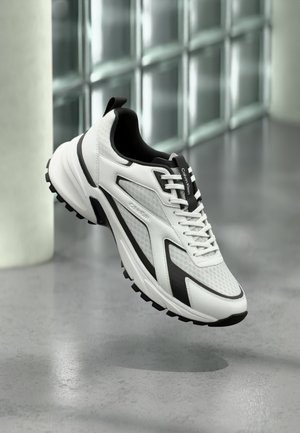HIKE RUNNER LACE UP STRIP - Sneaker low - bright white/black
