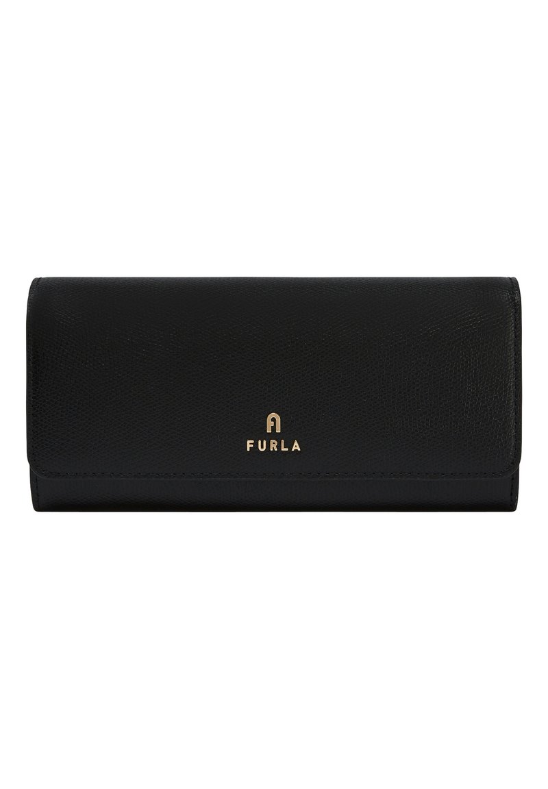 Cartera de cuero negra con un acabado texturizado, con un logo dorado "FURLA" en la parte frontal. Diseñada en una forma rectangular elegante con cierre magnético.