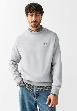 CREW FIT - SMALL GRAPHIC EMBROIDERY   - Sweatshirt - grey marl