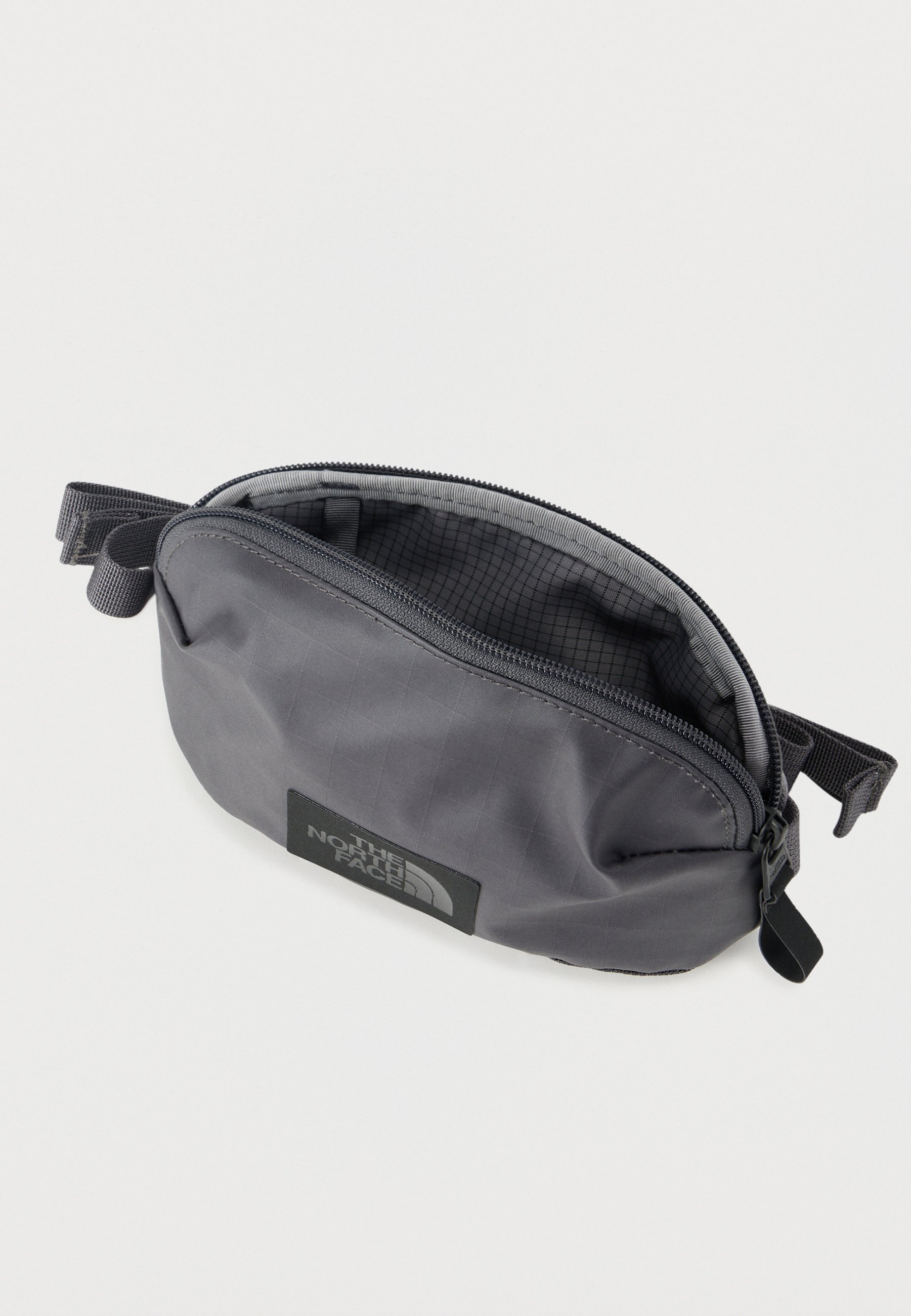 【PALACE × THE NORTH FACE】Waist Bag GRAY PALACE x The North Face Purple Label Mountain Waist Bag Asphalt
