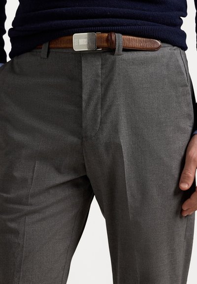 Polo Ralph Lauren MANHASSET STRETCH STRAIGHT FIT TROUSER - Hlače - light grey heather
