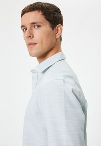 Koton Camisa - green