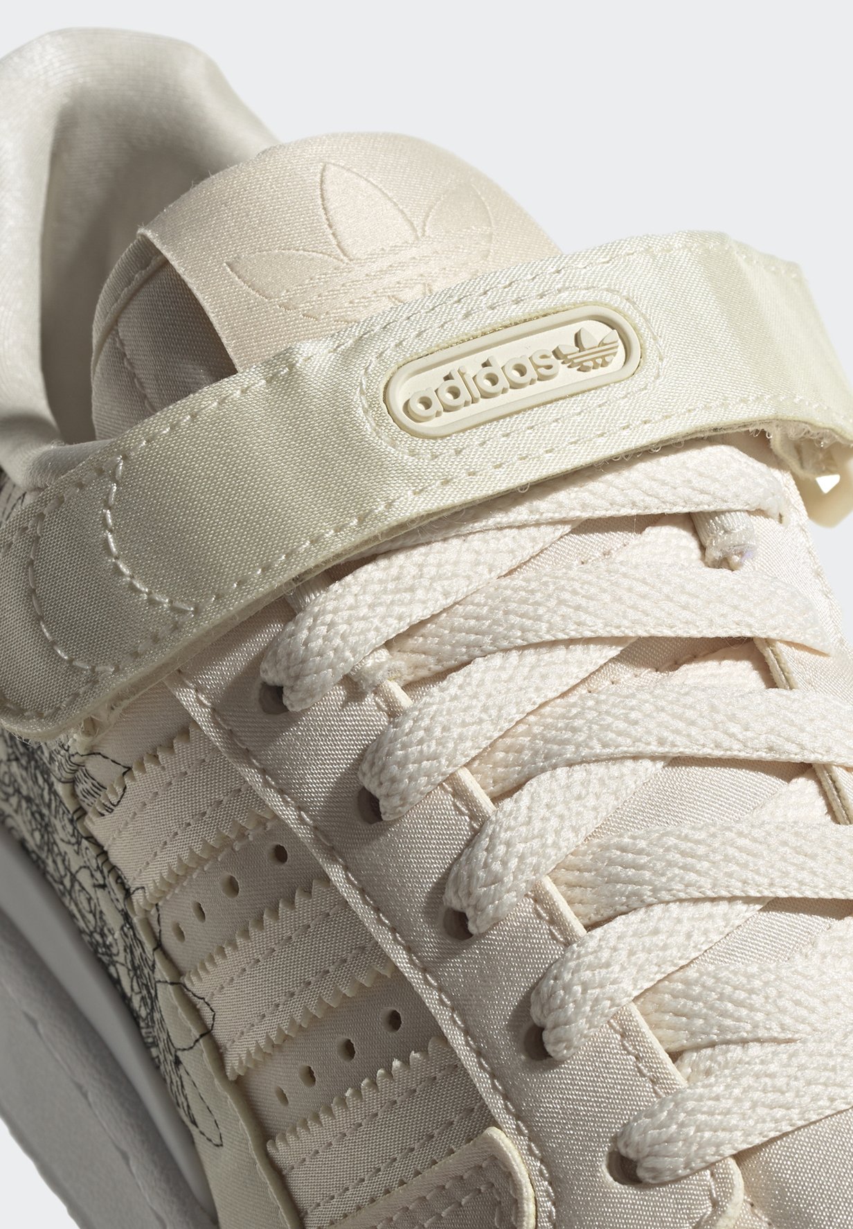 adidas forum 84 low white