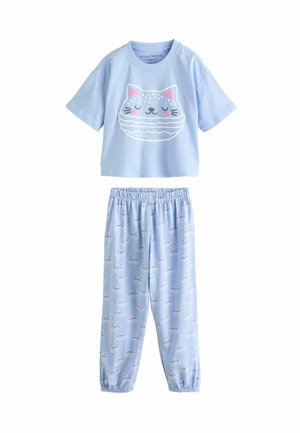 Lichtblauw katoenen pyjamaset bestaande uit een top met korte mouwen met een kattenafbeelding en een broek met een patroon van herhaalde kattenmotieven. Elastische tailleband.