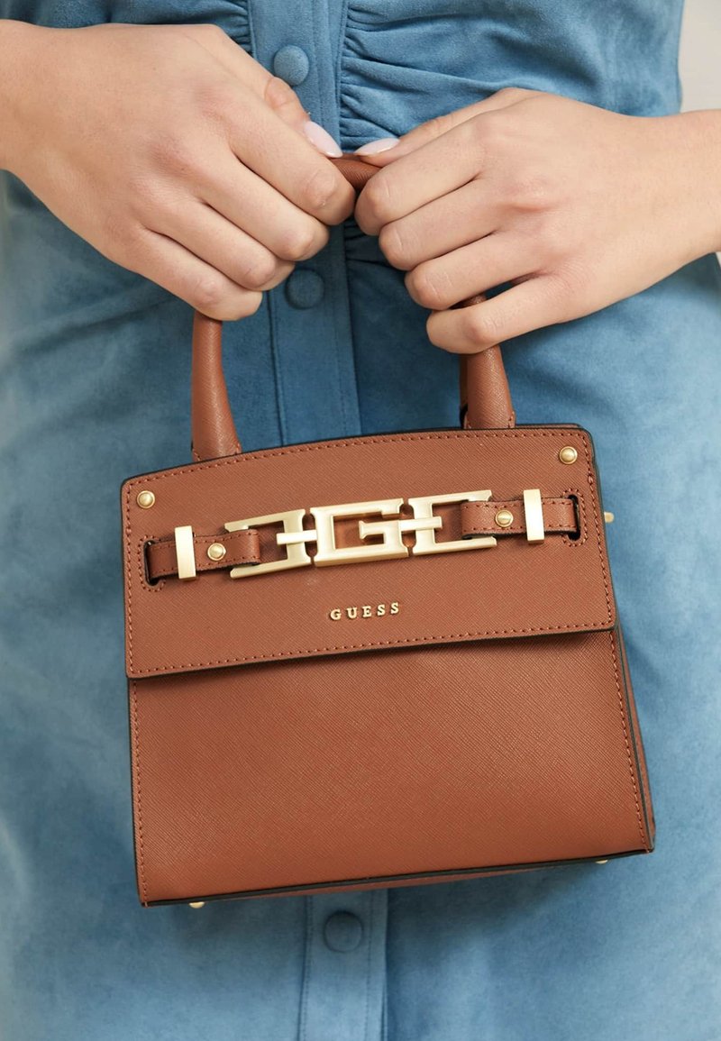 Guess CRISTINA  - Bolso de mano - beige