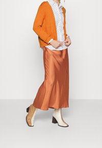 VILA Cardigan - orange
