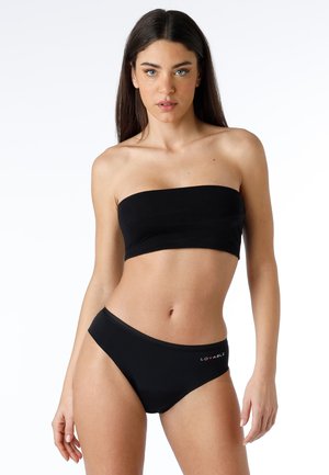 Top bandeau nero e slip hipster coordinati, realizzati in tessuto liscio, con un sottile logo sul girovita.