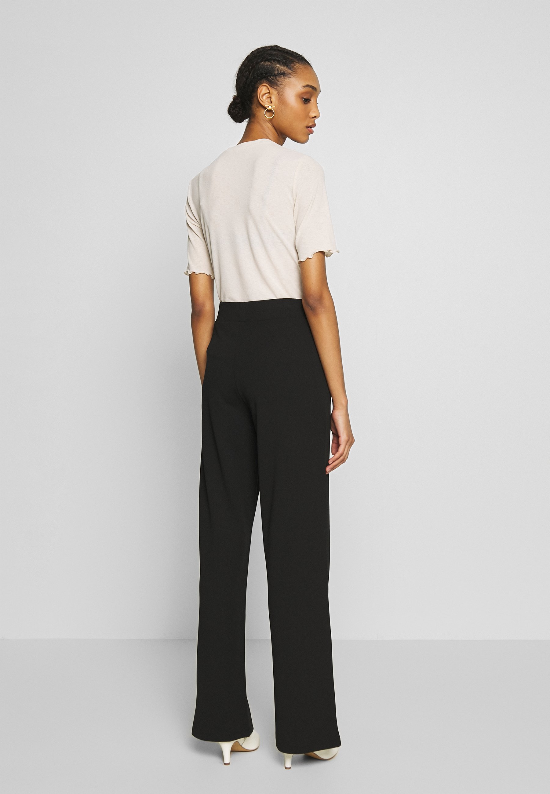 DETAILED WIDE PANTS Bukse black DETAILED WIDE PANTS Bukse black