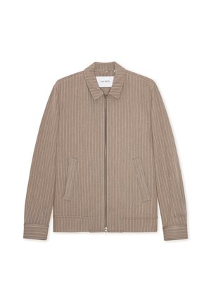 Μπεζ μπουφάν με φερμουάρ, κατακόρυφες λευκές ρίγες, γιακάς και πλαϊνές τσέπες. Κατασκευασμένο από υφασμάτινο ύφασμα με ομαλή υφή.