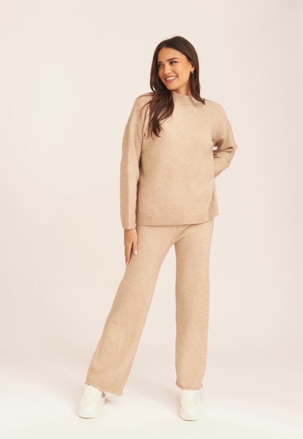 CO-ORD SET - Jumper - beige - Main Image