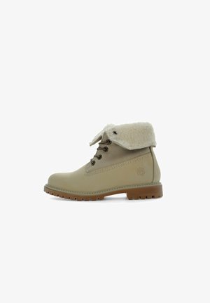 Winter boots - cream