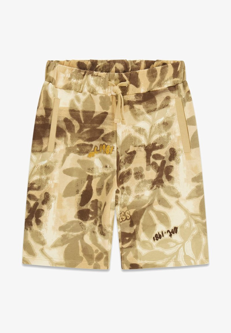 Short beige et marron à motif camouflage avec une taille élastique, un cordon de serrage, des poches latérales et des accents de texte imprimé.