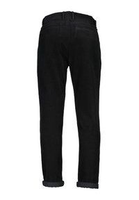 Pantalones de pana negros con un diseño de corte recto, que presentan puños enrollados y una superficie texturizada. Cintura simple con pasadores para cinturón.