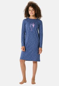 Marineblauwe nachtpon van zachte stof, met lange mouwen, sterrenpatroon en een roze eenhoornontwerp op de borst.