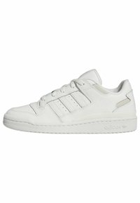 FORUM LOW CLASSIC - Tenisky - core white   cloud white   grey one