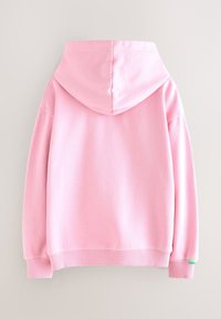 Sudadera con capucha rosa de textura suave, puños y dobladillo acanalados, y capucha con costuras. Vista trasera que muestra un color uniforme y liso.