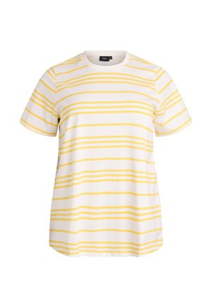 Weißes T-Shirt mit kurzen Ärmeln, das abwechselnd dünne und dicke horizontale gelbe Streifen sowie einen rund ausgeschnittenen Halsausschnitt hat.
