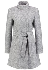 Grau wollener Mantel mit hohem Kragen, langen Ärmeln und tailliertem Gürtel. Verfügt über einen strukturierten Stoff mit glatter Oberfläche und ohne sichtbare Verschlüsse.