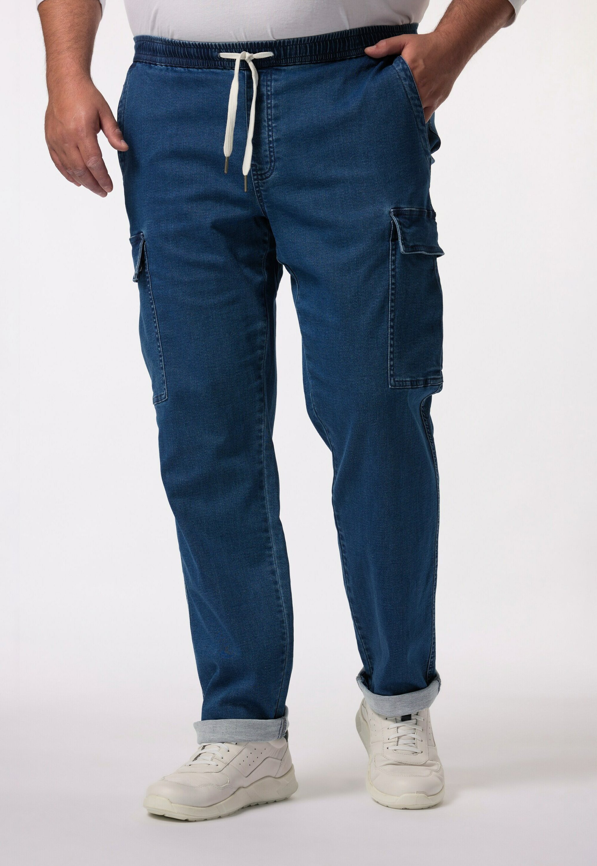 Pantaloni Jeans Con Risvolto E Converse Jeans Ripped Uomo Sales