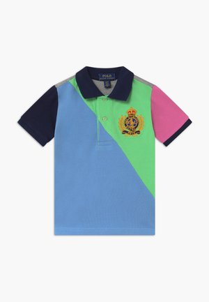 Camisa de polo de manga corta de Polo Ralph Lauren con cuello azul marino, secciones en bloque de color azul, verde, gris y rosa, y escudo bordado en el pecho.